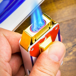 Coffret pour amateur de cigares en céramique et acier, composé d'un briquet tempête, d'un coupe - cigare et d'un cendrier -