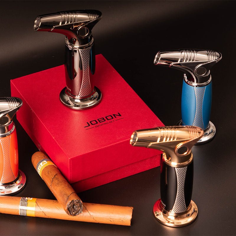 Briquet cigare, le guide complet pour bien choisir et allumer - La cave à cigare