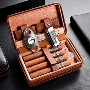 Cave de voyage en cuir gainé, équipée de son coupe - cigare et de son briquet tempête - 