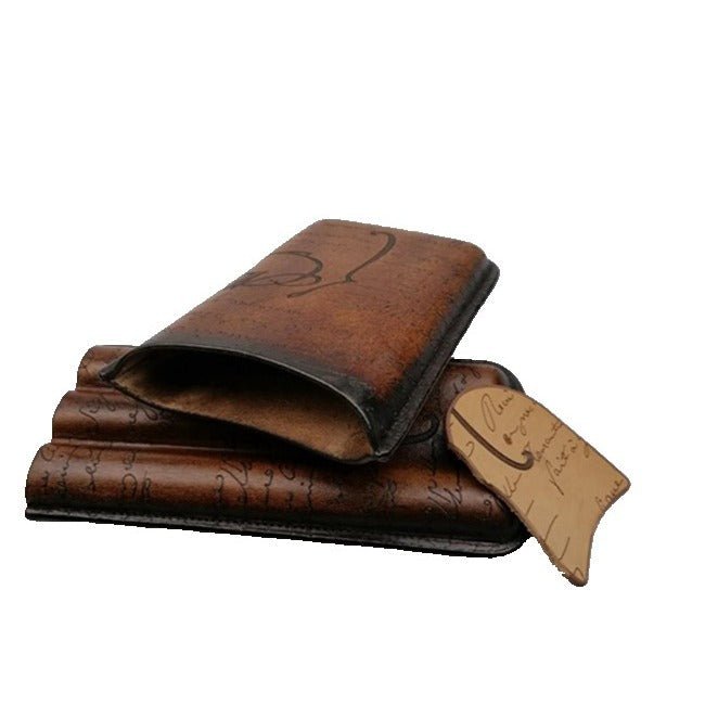 Étui à cigares triple en cuir de vachette gravé motif calligraphie - 